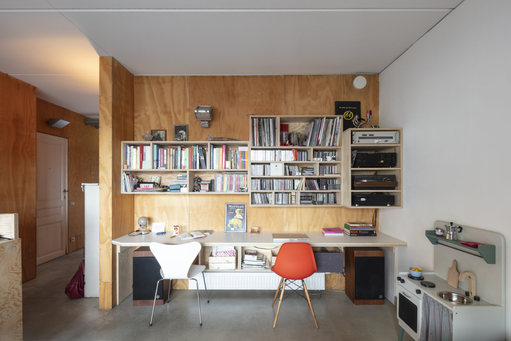 Brutopia cohousing apartments and shared outdoor space